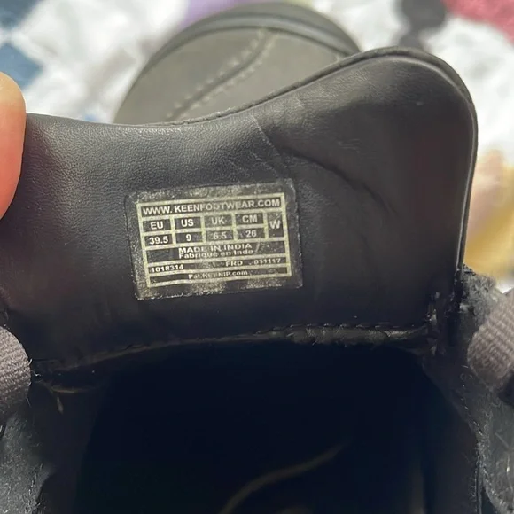 Keen Presidio shoes. Size 9 - Picture 5 of 5